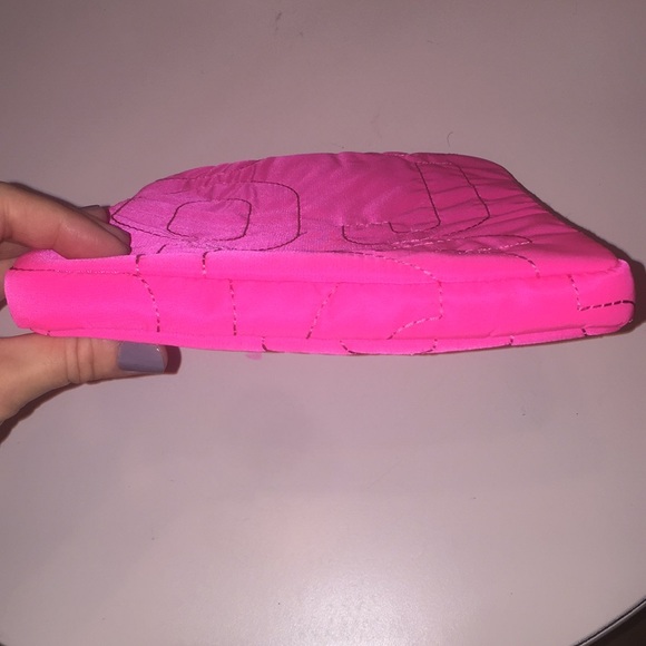 NWT Marc by Marc Jacobs hot pink iPad tablet case - Picture 5 of 8